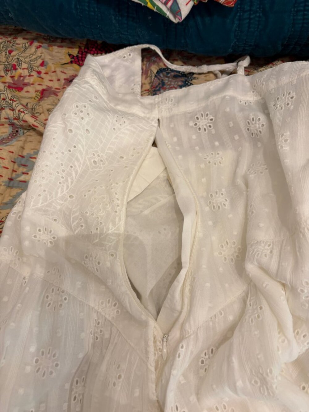 Sundance Eyelet Maxi Dress NWT - Picture 5 of 6